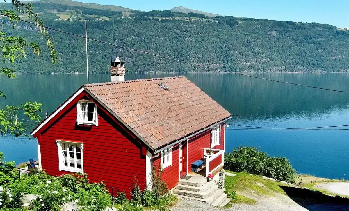 Mini FTX monterad i sommarstuga
